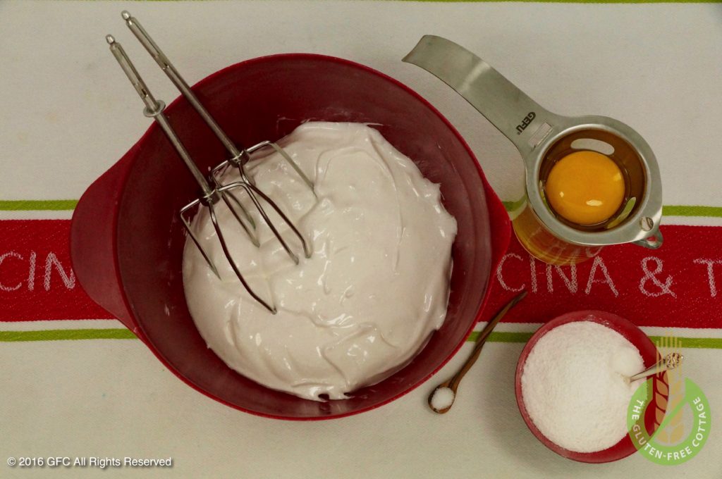 Make eggwhite-sugar-mix (gluten-free cinnamon cookies).